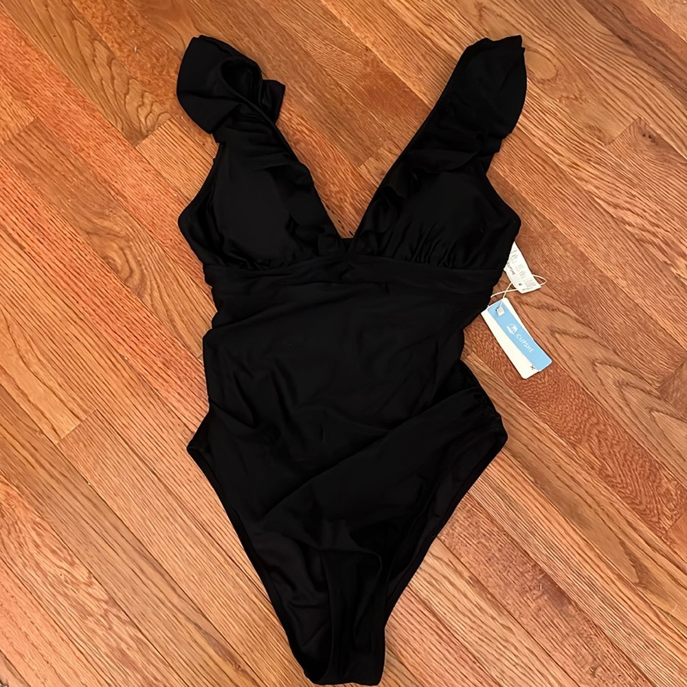 New black Cupshe one piece swimsuit XL